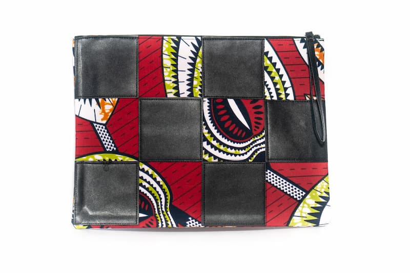 Grande pochette Wax similicuir rouge noir vert blanc