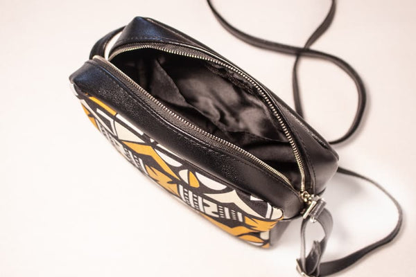 Petit sac long bandoulière wax similicuir noir jaune blanc